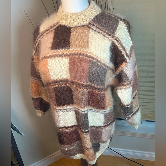 Women’s Large Mohair? Oversized Square Patterned Long Sweater Warm Colours - Picture 1 of 6